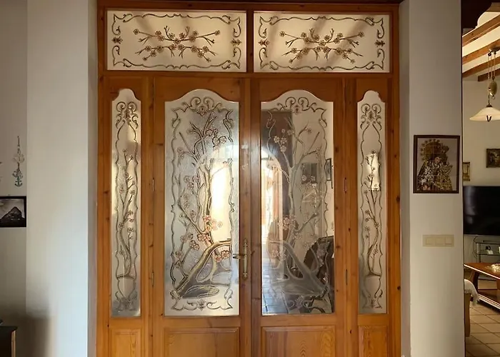 Prázdninový dům Ca Corrales: En La Playa, Pero En El Pueblo *