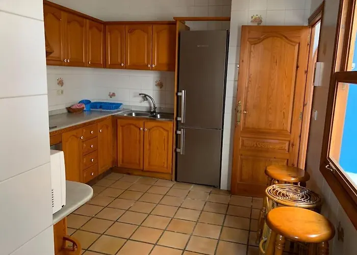 Ca Corrales: En La Playa, Pero En El Pueblo Prázdninový dům