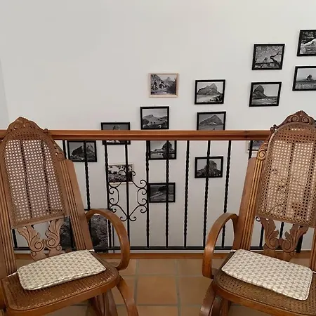 펜션 Ca Corrales: En La Playa, Pero En El Pueblo 칼페
