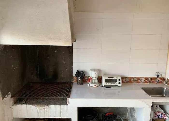 Ca Corrales: En La Playa, Pero En El Pueblo Holiday home