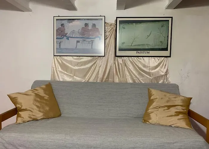 Ca Corrales: En La Playa, Pero En El Pueblo * Calpe