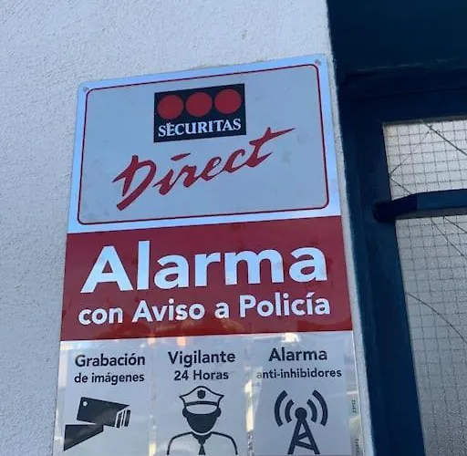 Ca Corrales: En La Playa, Pero En El Pueblo Holiday home *