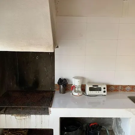 Ca Corrales: En La Playa, Pero En El Pueblo 度假居